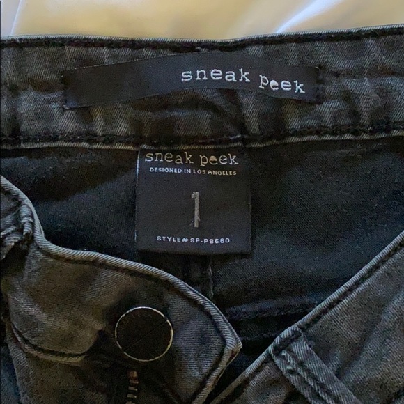 Gray High Waisted Jeans - Picture 4 of 6